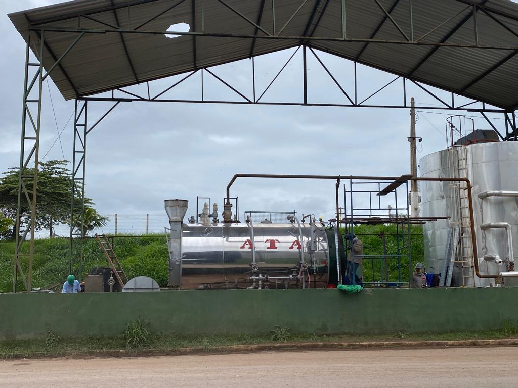 Caldeira com isolamento térmico industrial